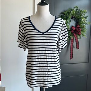 Green envelope M shirt sleeve v neck Navy Striped Women's Top
